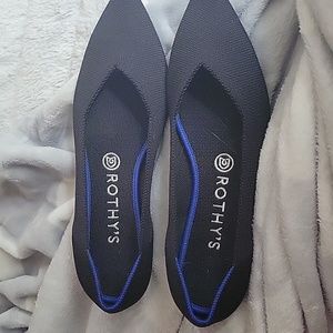 Rothys pointed flats